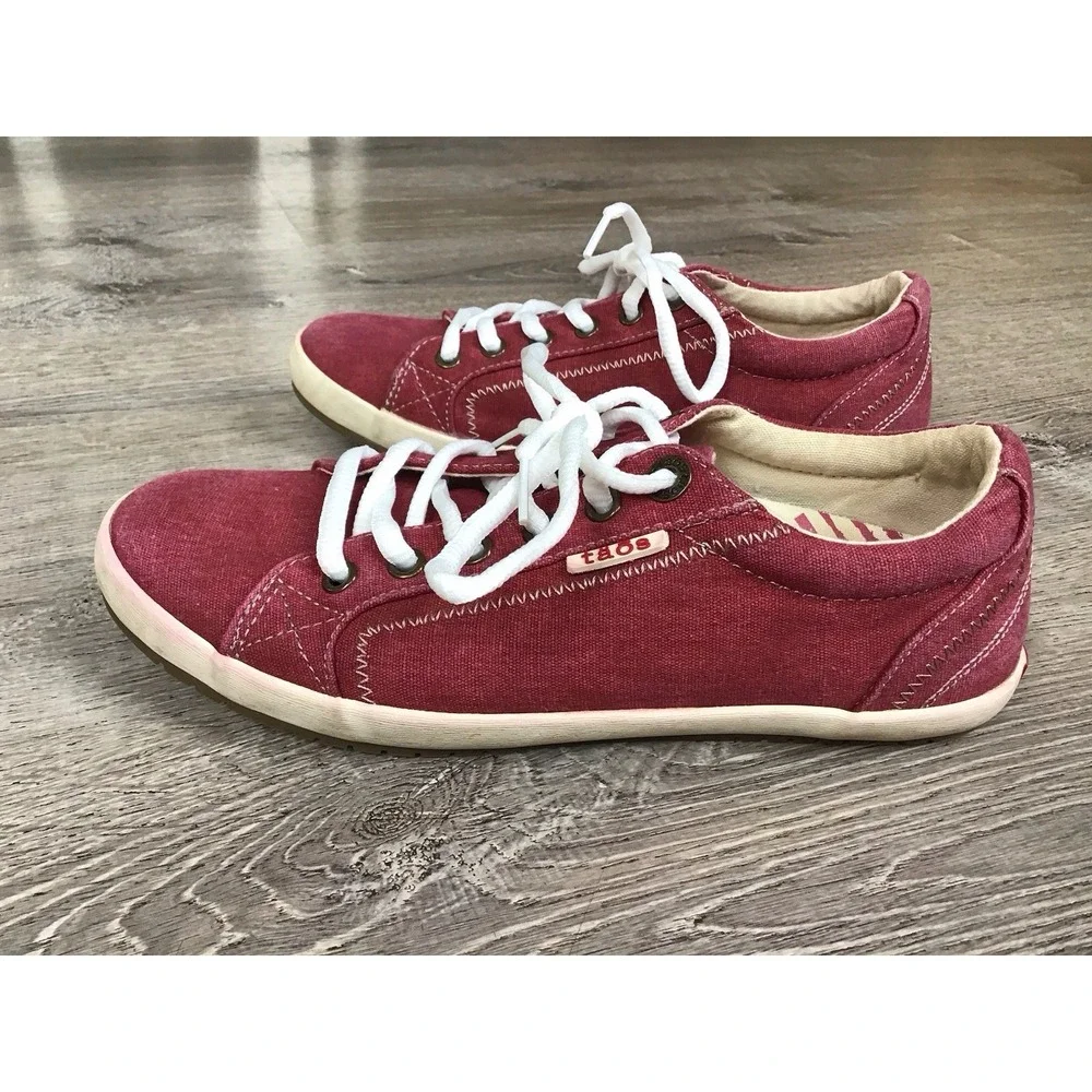 Taos Star Red Canvas Women's Size 7.5 Comfort Walking Sneakers Shoes STA-12844